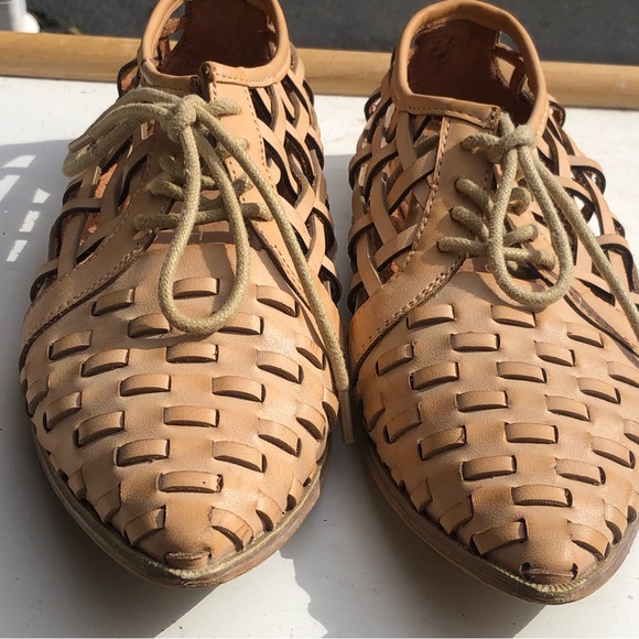 Coconuts by Matisse Gimlet Woven Oxfords shoes lace up beige boho Size 6.5M - Picture 4 of 10